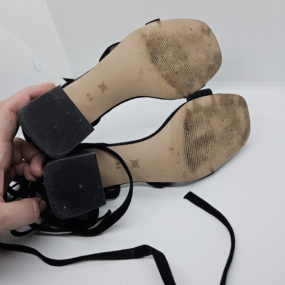 BCBGENERATION Debby Suede Block-Heel Sandals black size 6.5 - Picture 8 of 10